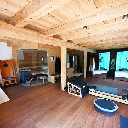 4br Chalet With Mountain Panorama - What'app - 0034-656-619-782 - For Reservations!